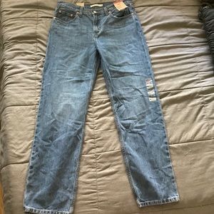Levi’s Low Pro Straight Leg jeans size 28 w/ tags